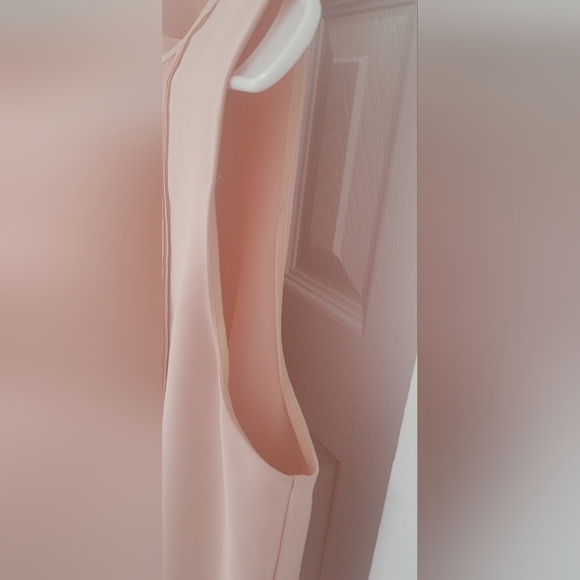 Vince Elegant Pink Sleeveless Top - Picture 5 of 10